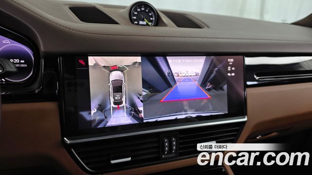 Porsche Cayenne 2022 — photo 21