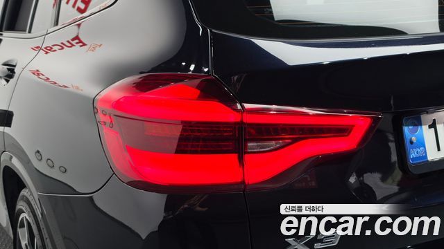 BMW X3 2021 — photo 9
