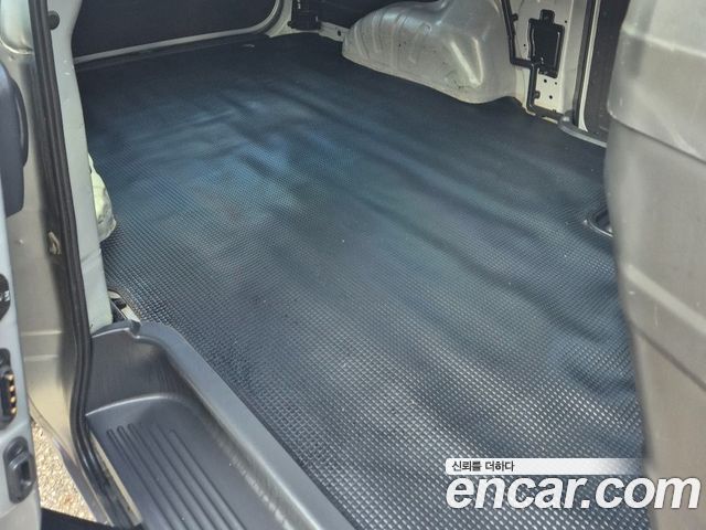 Hyundai Starex 2020 — photo 18