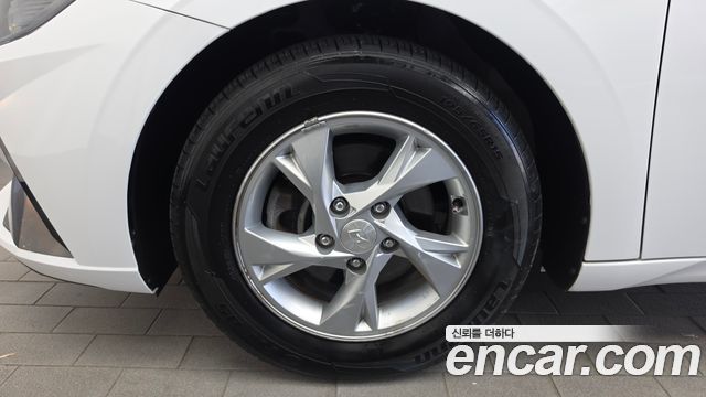 Hyundai AVANTE 2021 — photo 5