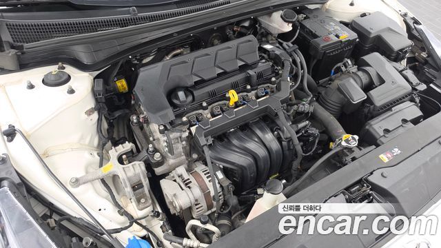 Hyundai AVANTE 2021 — photo 6