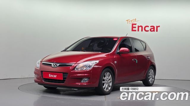 Hyundai i30 2008 — photo 1