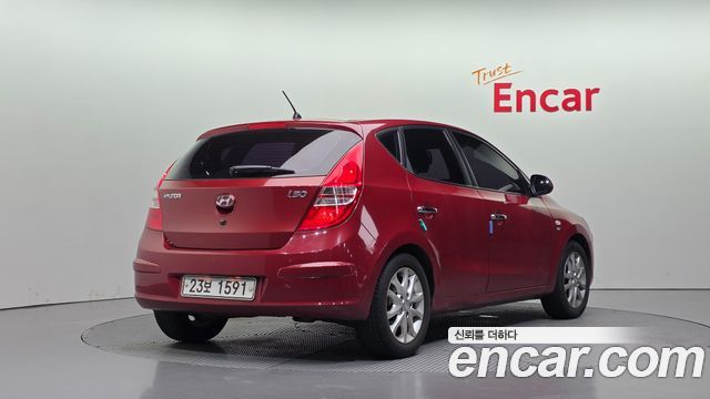 Hyundai i30 2008 — photo 2