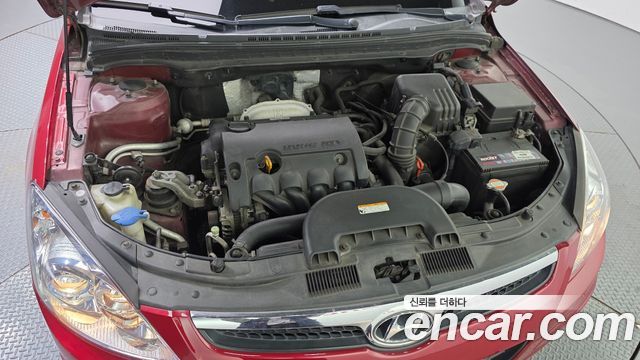 Hyundai i30 2008 — photo 6