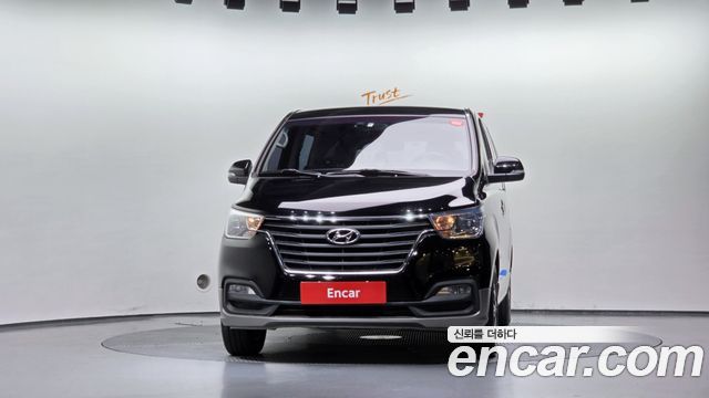 Hyundai Starex 2019 — photo 3