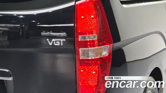 Hyundai Starex 2019 — photo 9