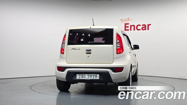 Kia Soul 2012 — photo 4