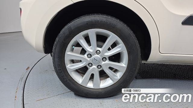 Kia Soul 2012 — photo 7