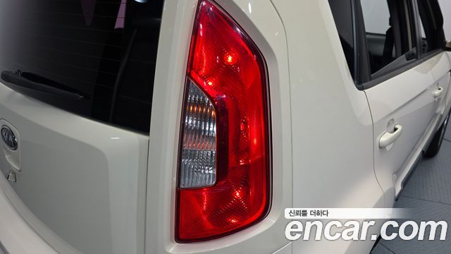 Kia Soul 2012 — photo 9