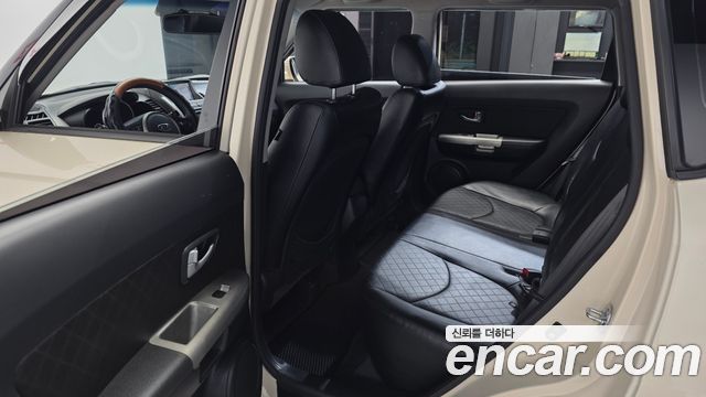 Kia Soul 2012 — photo 16