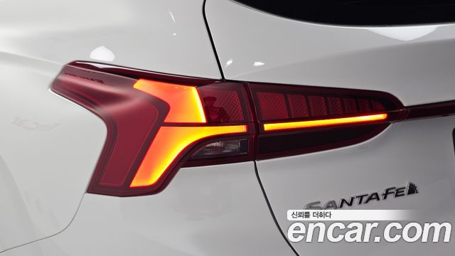 Hyundai Santafe 2021 — photo 9