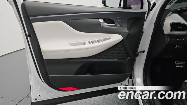 Hyundai Santafe 2021 — photo 14