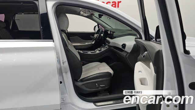 Hyundai Santafe 2021 — photo 16