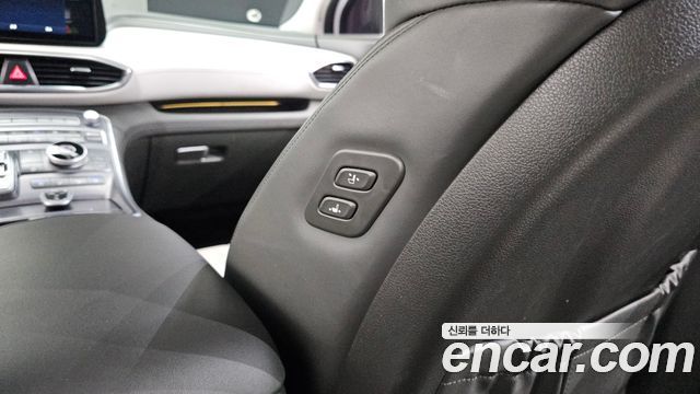 Hyundai Santafe 2021 — photo 33