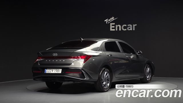 Hyundai AVANTE 2024 — photo 2