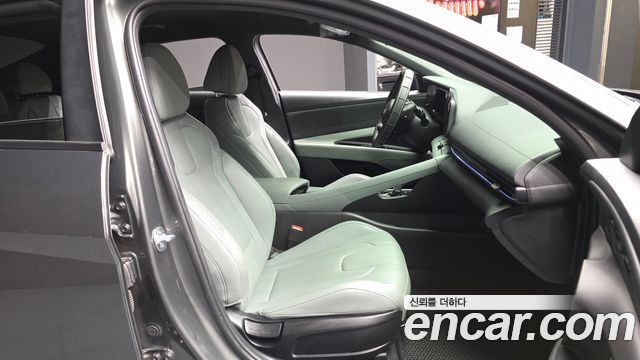 Hyundai AVANTE 2024 — photo 17