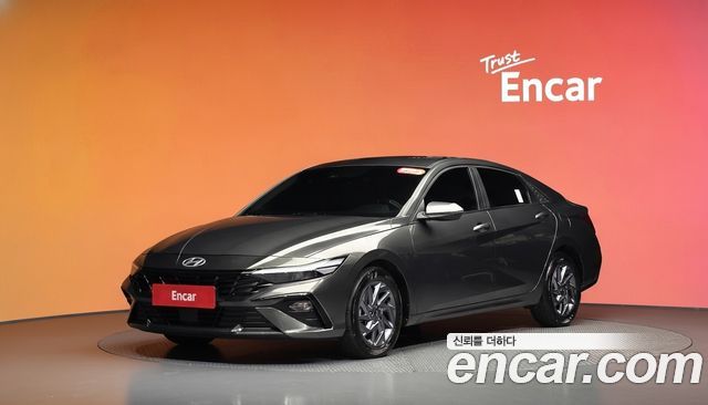Hyundai AVANTE 2024 — photo 1