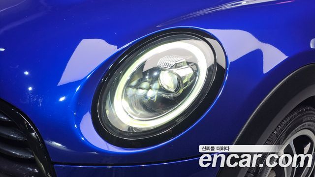 Mini Cooper 2019 — photo 8