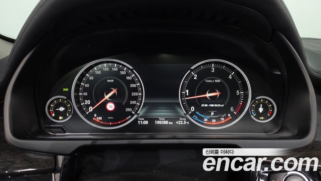 BMW X6 2016 — photo 8