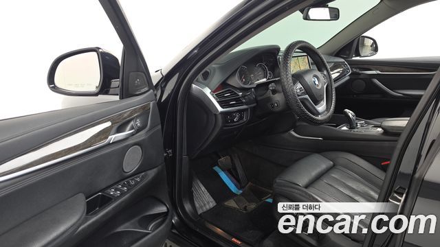 BMW X6 2016 — photo 10