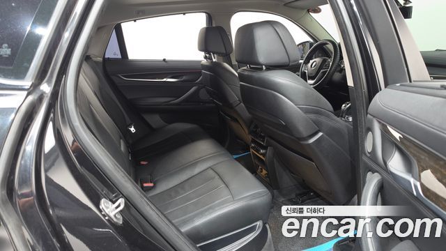 BMW X6 2016 — photo 11
