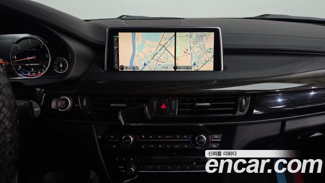 BMW X6 2016 — photo 14