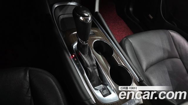 Chevrolet Korea Malibu 2018 — photo 9
