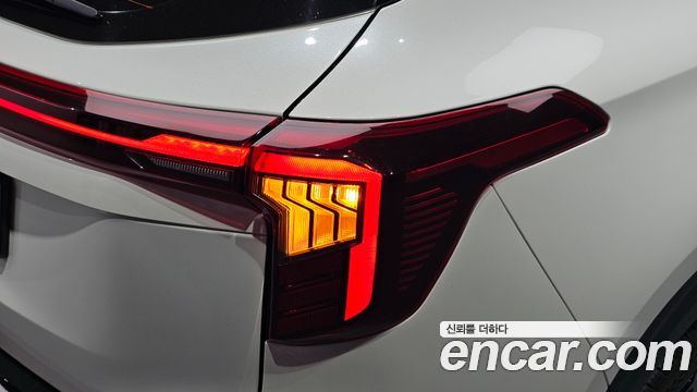 Kia Seltos 2025 — photo 9