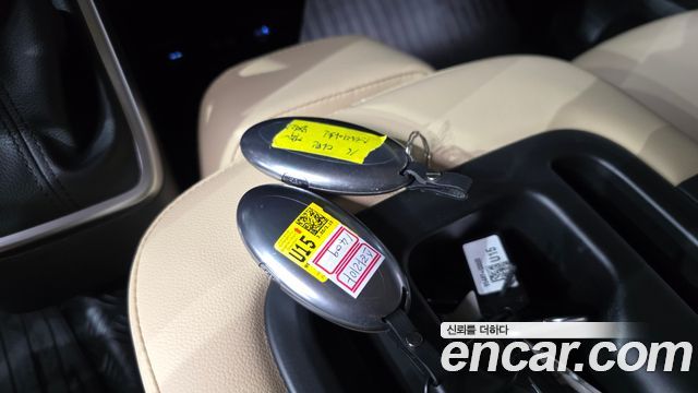 Hyundai Staria 2025 — photo 22