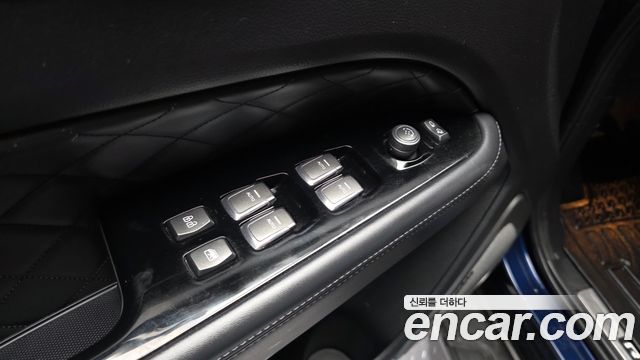 KG Mobility Rexton 2018 — photo 29
