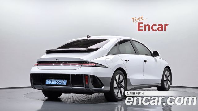 Hyundai Ioniq6 2023 — photo 2