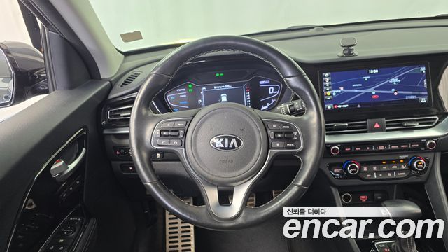 Kia Niro 2020 — photo 13