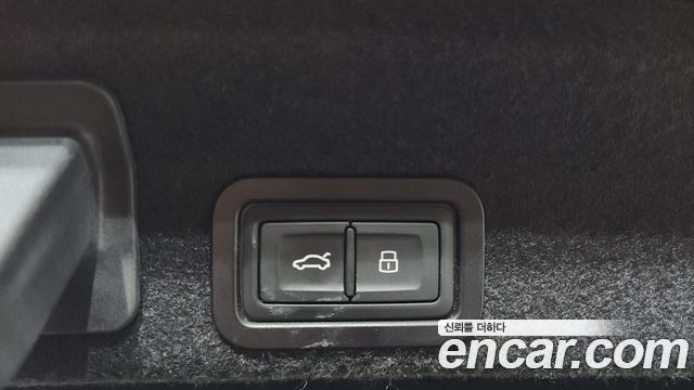 Audi A6 2020 — photo 23