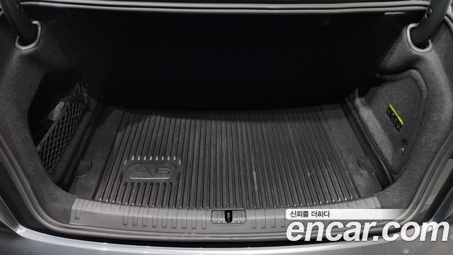 Audi A6 2020 — photo 24