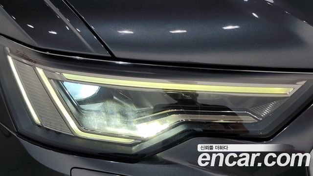 Audi A6 2020 — photo 8