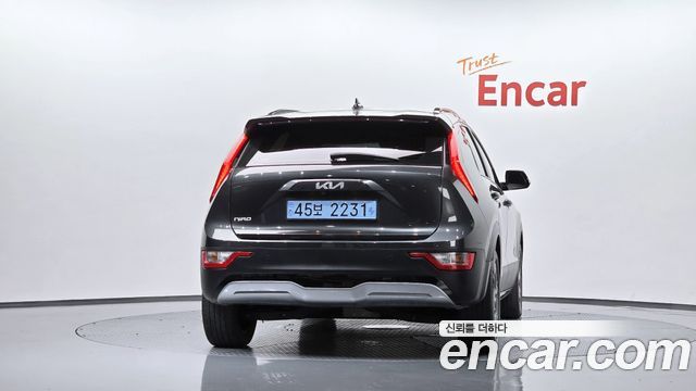 Kia Niro 2023 — photo 4