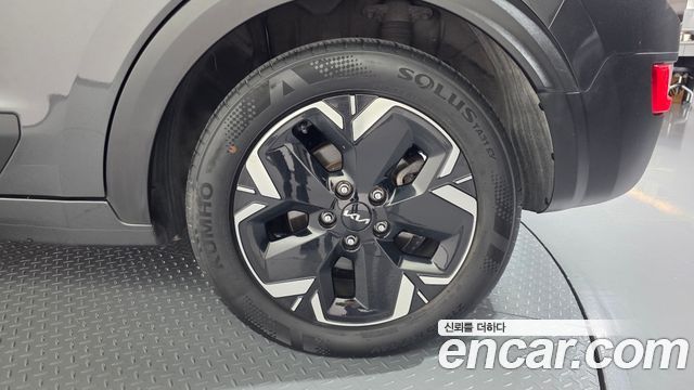 Kia Niro 2023 — photo 7