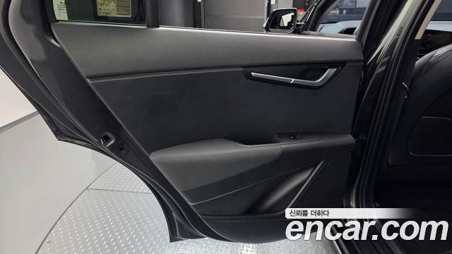 Kia Niro 2023 — photo 15