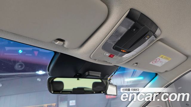 Kia Niro 2023 — photo 31