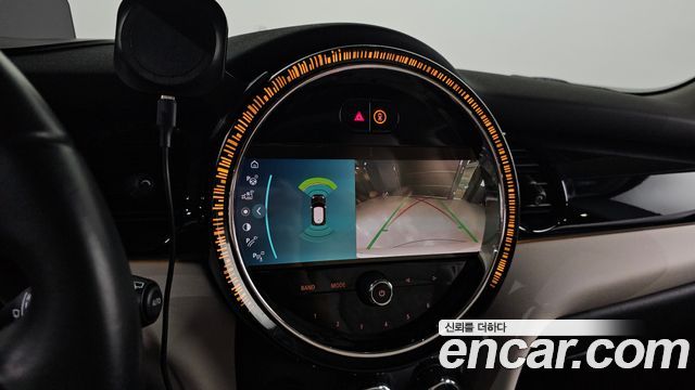 Mini Cooper 2023 — photo 20