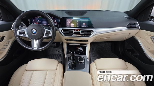 BMW 3-Series 2022 — photo 10