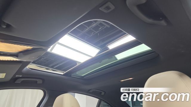 BMW 3-Series 2022 — photo 22