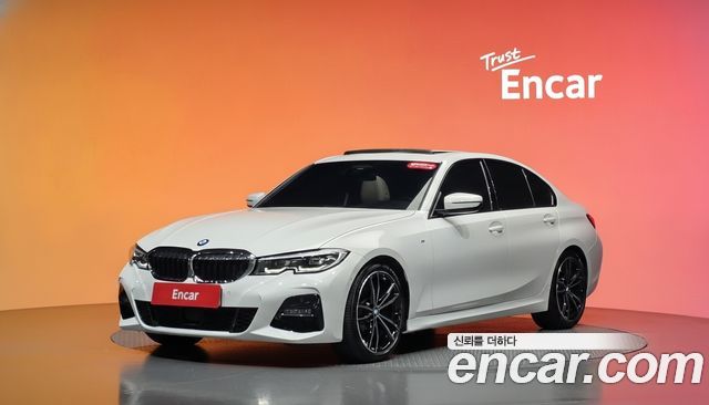 BMW 3-Series 2022 — photo 1