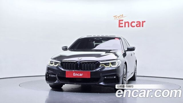 BMW 5-Series 2018 — photo 3