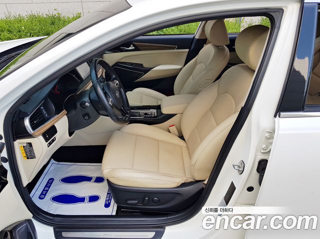 Kia K7 2016 — photo 10