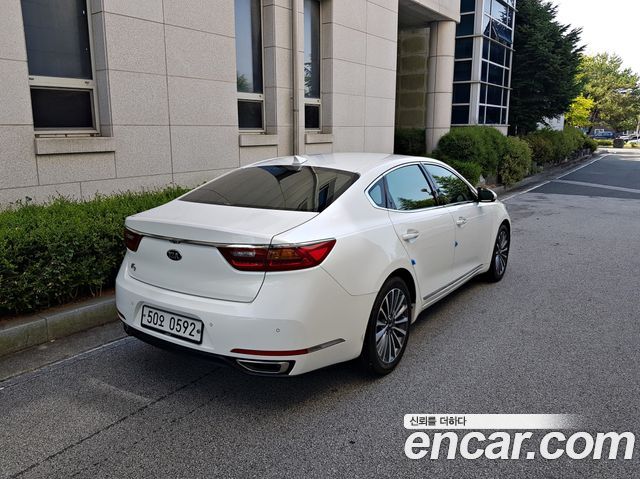 Kia K7 2016 — photo 14