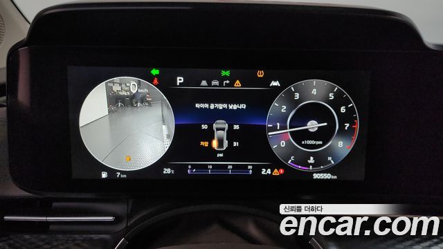 Kia Canival 2022 — photo 11