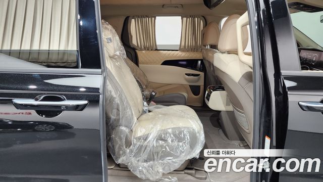 Kia Canival 2022 — photo 17