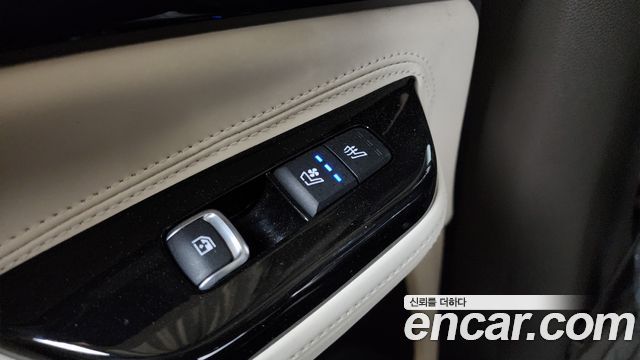 Kia Canival 2022 — photo 25