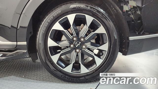 Kia Canival 2022 — photo 7